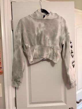 Tie-Dye Cropped Hoodie - Light Gray